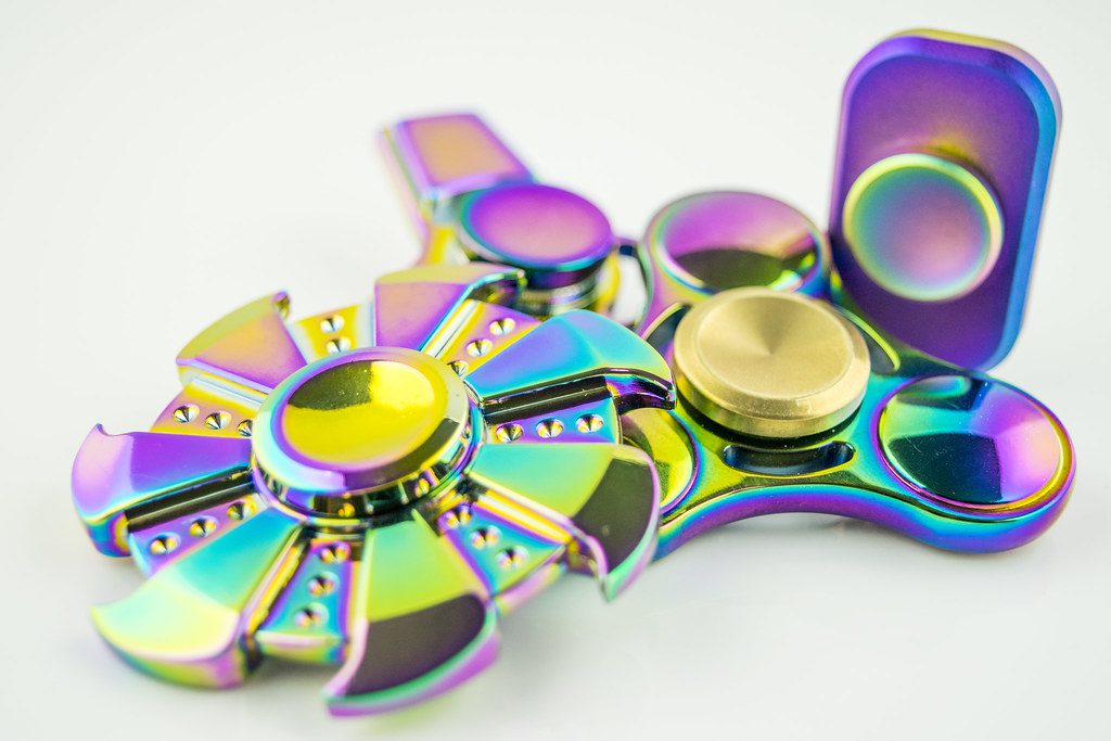 Fidget Spinner: Populiariausias Streso Malšinimo Žaislas