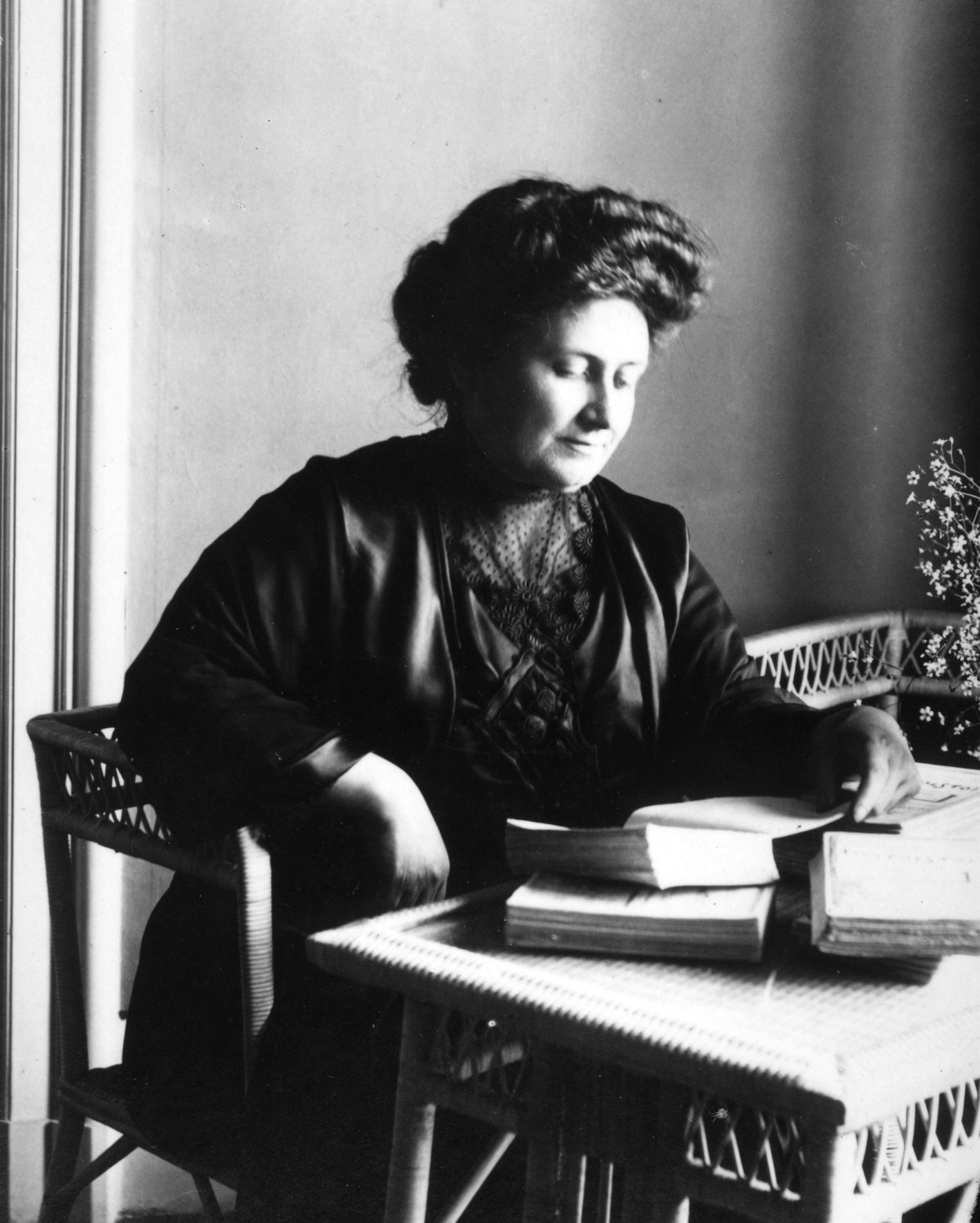 Maria Montessori: Pionierė Vaikų Švietimo Inovacijose